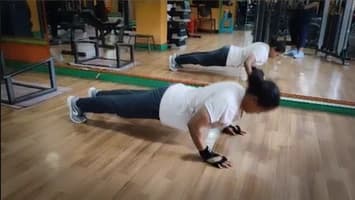 Push up floor at Galaxy Fitness Mart